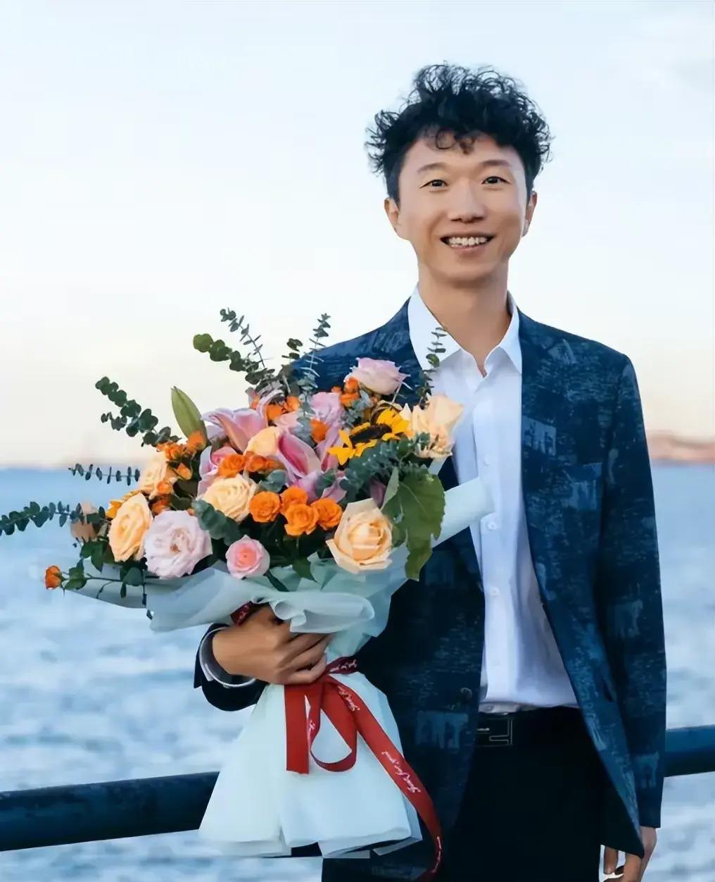 新星崛起，颠覆传统观念的惊喜表现的简单介绍