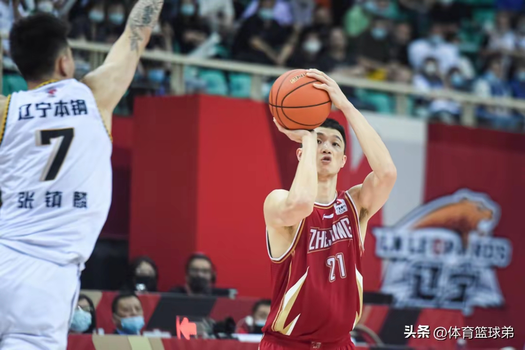 关于新疆男篮全面压制广厦队，实现逆转胜利的信息